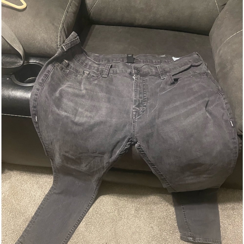 Use True Religion jeans